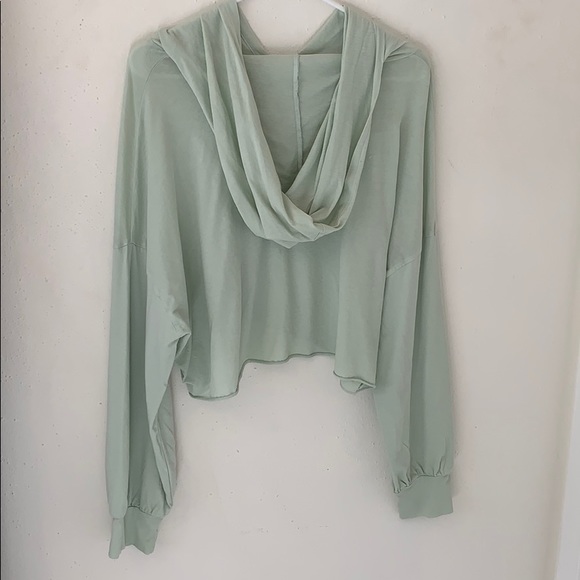 cropped hoodie ! - Picture 3 of 3